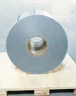 Perak Ringan BOPP Adhesive Jumbo Roll Paper 50μ Face Thickness Perekat sintetis