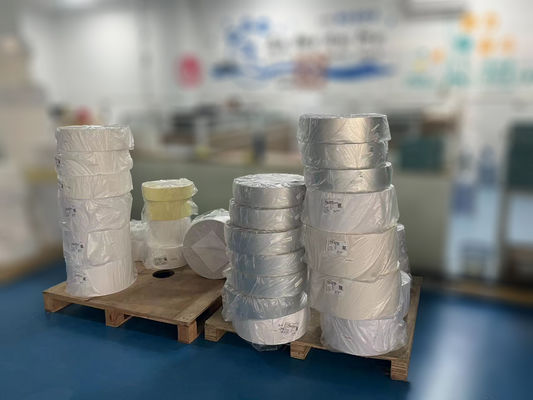 Blank Waterproof BOPP Adhesive Jumbo Roll Label 75μ Lempeng Minyak Ketebalan Wajah