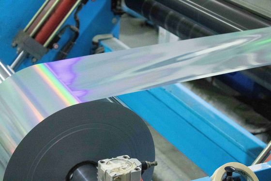 Perekat bergerak Self Adhesive Holographic Film Roll ketebalan permukaan 50u