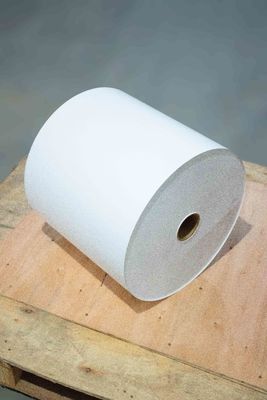 Harga yang bagus Waterproof Termal Paper Jumbo Roll Label 75μ Ketebalan Permukaan Ekstra Lemak on line